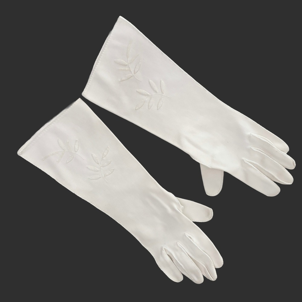 VTG White Embroidered Leaf Opera Gloves Long Formal Bridal Wedding Mid Century‎ - Picture 2 of 6